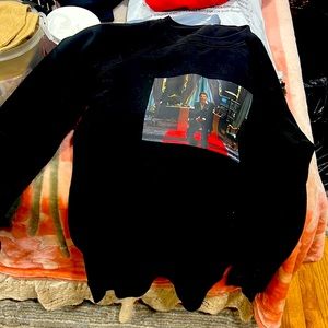 Scarface supreme pullover sweatshirt size Medium worn a couple times